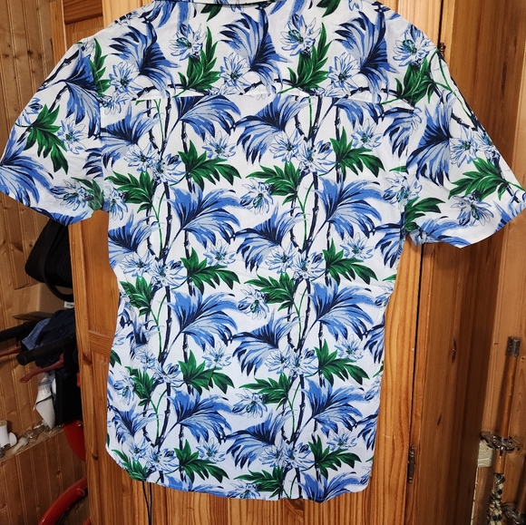 Axist Blue and Green Tropical Men's Shirt - Picture 6 of 7
